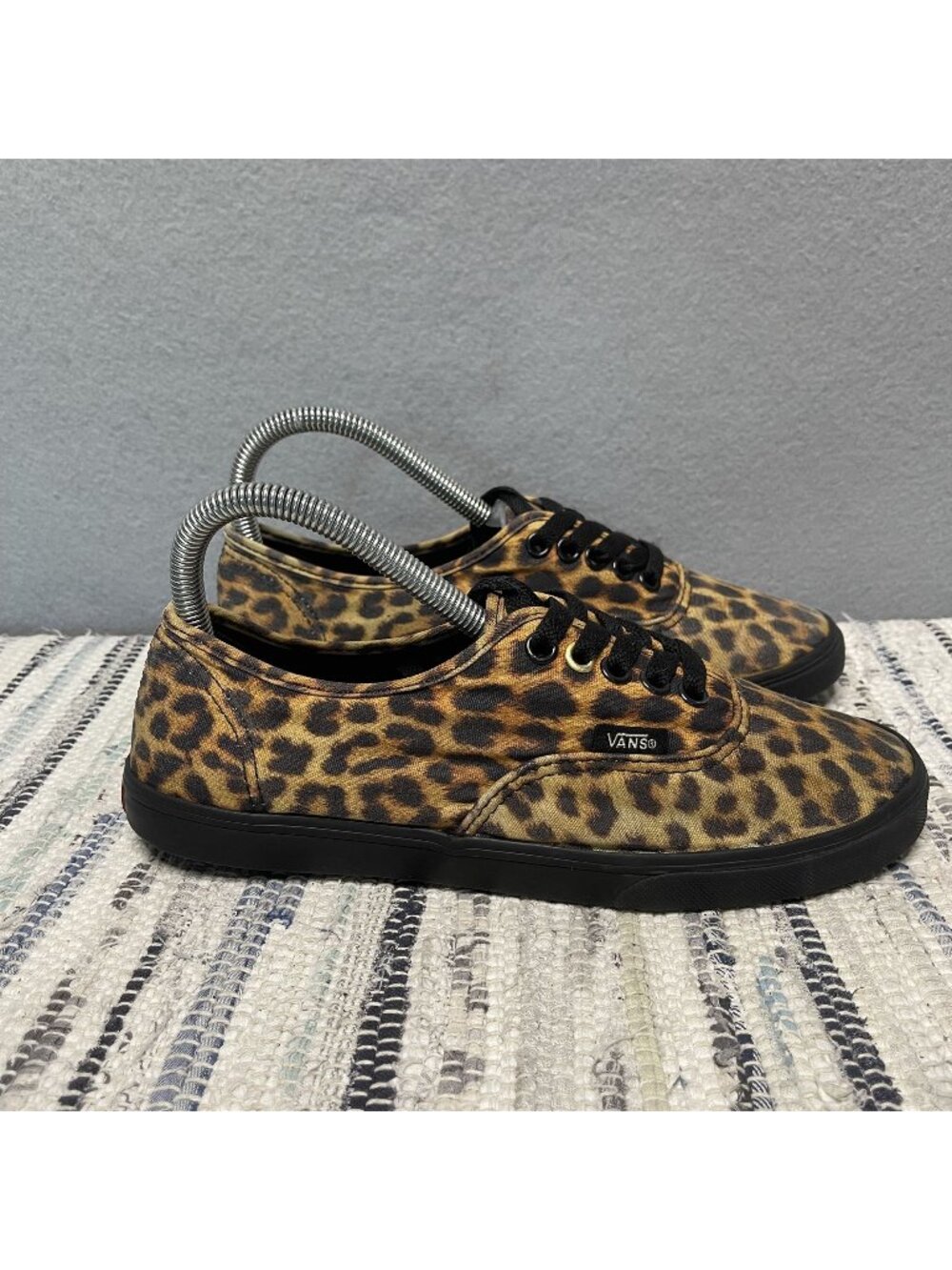 Vans LoPro Womens Leopard Print Sneakers Size 7.5 Black & Brown Casual Shoes